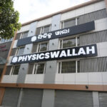 Physics Wallah Contact Number and other Information
